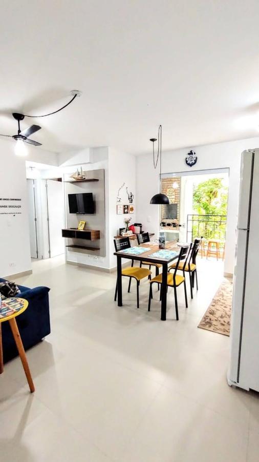 Apto Centro Ubatuba com Varanda Gourmet, Suíte e Piscina Exterior foto