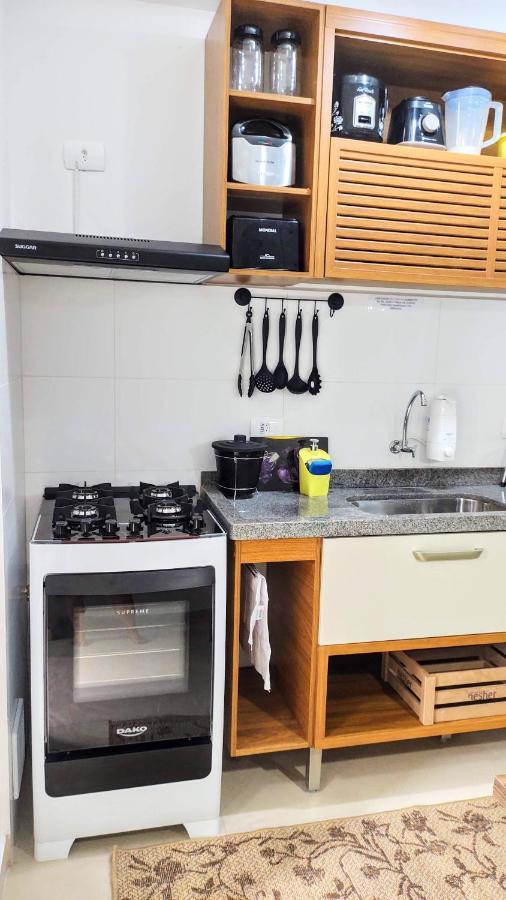 Apto Centro Ubatuba com Varanda Gourmet, Suíte e Piscina Exterior foto